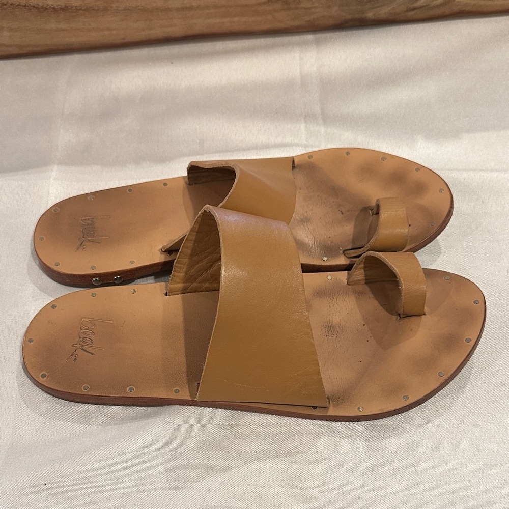Beek Finch Sandal slides‎ sandals shoes tan leather Women’s size 8